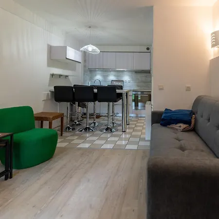 Appartamento Appt Rez De Jardin 6 Personnes Avec Piscine Tennis Et Parking Gratuit 21