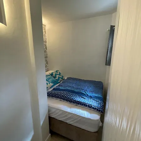 Appt Rez De Jardin 6 Personnes Avec Piscine Tennis Et Parking Gratuit 21 Daire